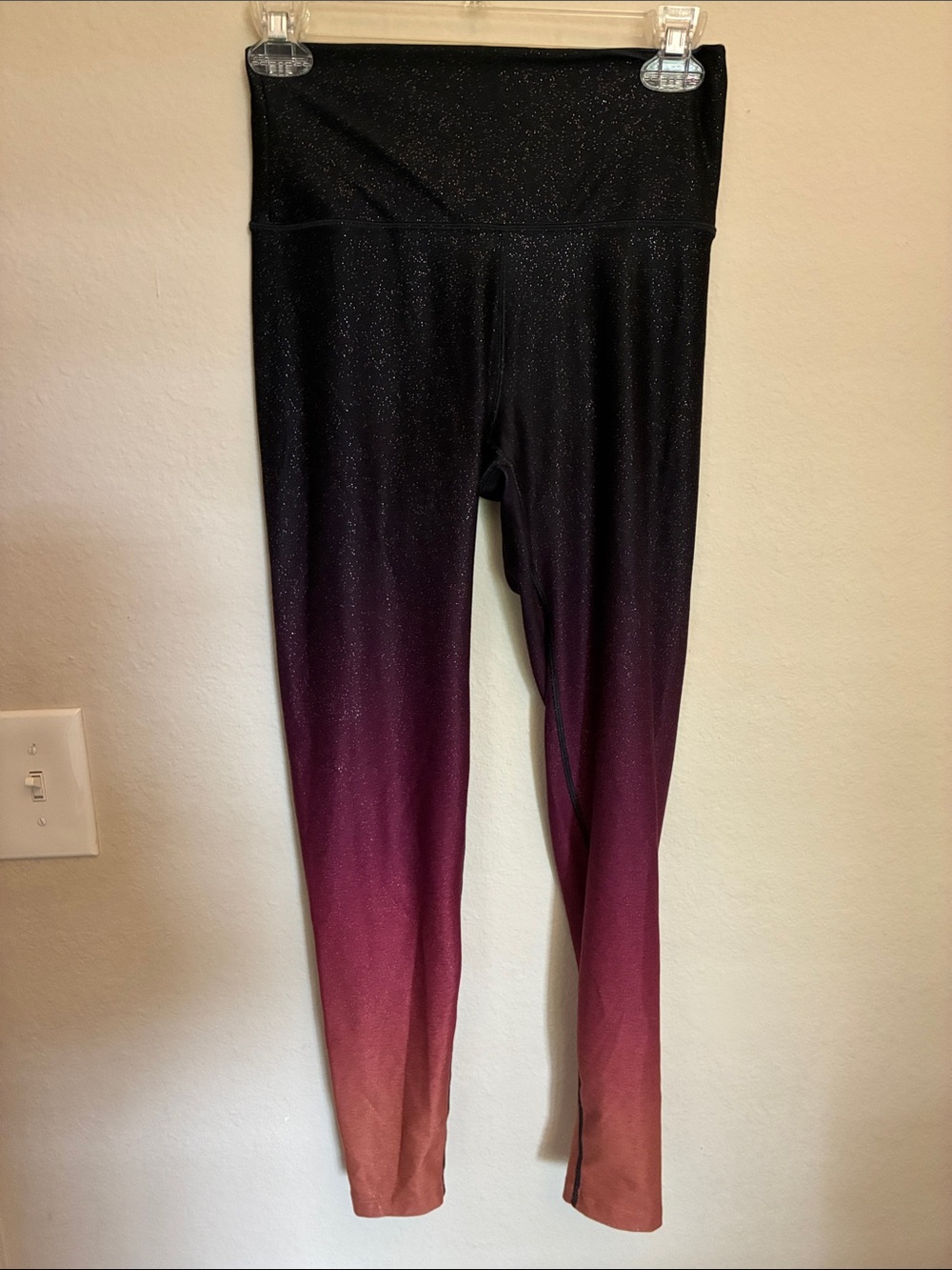 Peloton Ombre Sparkle Leggings - Black to Burgundy/Tan